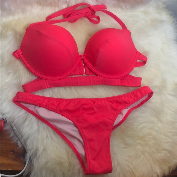 Victoria's Secret Other - ❤️ Victoria’s Secret Bikini In a hot pink/coral